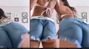 We would like to show you a description here but the site won't allow us. Anitta Dancando Combatchy Combatchy Anitta