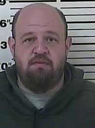 Police: 1-year-old found living in storage unit which contained meth in  Carter County