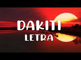 Bad bunny] y a vece' e' dolce, a vece' bulgari cuando te lo quito despué' de lo' partie' las copa' de vino, las libra' de mari tú chorus: Dakiti Letra Bad Bunny Jhay Cortez Dylmar Youtube