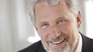 Wahlkampf in Nürtingen: OB-Wahl: Annoncen vs. Internet