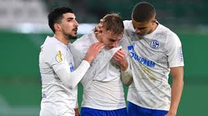 Wolfsburg brachte den sieg nach hause, und schalke kann sich nun ganz auf den schweren abstiegskampf in der liga konzentrieren. Aryqsh4vca731m