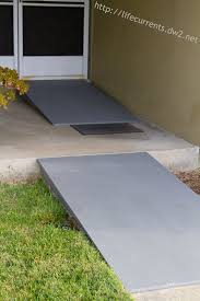 Wheelchair Accessible Ramps Diy For The Home Curb Appeal Decks Diy Painting Woodworking Pro Wheelchair Ramp Wheelchair Accessible Handicap Accessible Home