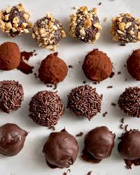 Best Truffle Recipes How To Make Foolproof Chocolate Truffles Bestrecipe Dessertrecipe Ch Chocolate Truffles Easy Homemade Truffles Truffle Recipe Chocolate