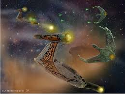 Bird Of Prey Star Trek Romulan Romulan Bird Of Prey Vs Klingon Bird Of Prey Star Trek Art Star Trek Starships Star Trek Online