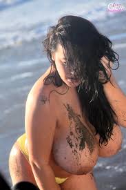 Leannecrow Leanne Crow Waitress Big Tits Instagram xxx porn pics