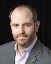 Scott Curran's Instagram, Twitter & Facebook