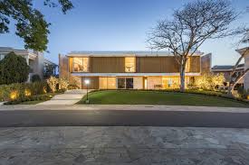 Gallery Of Jardim Do Sol House Hype Studio 14 Modern Family House New Modern Family Architecture