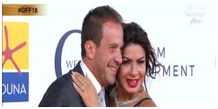 إنه يعرفها منذ 3سنوات ودار حوار قصير بينهما عبر. ØµÙˆØ±Ø© Ø¨Ø¹Ø¯ Ø§Ù„ÙÙŠØ´Ø§ÙˆÙŠ Ù‚Ø¨Ù„Ø© Ù„Ù€ Ù†Ø¬Ù„Ø§Ø¡ Ø¨Ø¯Ø± Ø¹Ù„Ù‰ Ø§Ù„Ø±ÙŠØ¯ ÙƒØ§Ø±Ø¨Øª E3lam Com