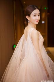 Trong tây du ký 1986, nữ diễn viên chu lâm cùng từ thiếu hoa khiến nhiều người tiếc nuối khi. Phung Thiá»‡u Phong Triá»‡u Lá»‡ DÄ©nh Chuyá»‡n Tinh Lá» Lem Thá»i Hiá»‡n Ä'áº¡i Elle
