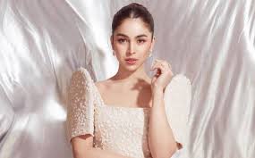 A timeline of julia barretto and joshua garcia's relationship (2021 update). Julia Barretto Lifestyle Age Height Weight Family Wiki Net Worth Measurements Favorites Biography Facts More Topplanetinfo Com Entertainment Technology Health Business More