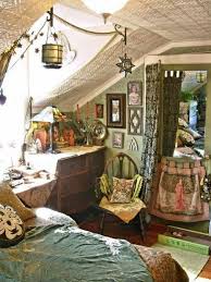 Bedroom Ideas In Boho Chic Style Boho Room House Styles Bohemian Bedroom A retro bedroom with neutral walls, heavy and dark furniture, a gallery wall and white blooms is very chic.
