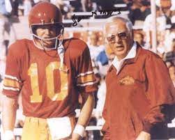 John Mckay Autographed 8x10 Usc Football Trojans Football College Football Coaches