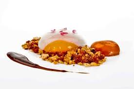 Huevos Migas De Pan De Cereales Y Bombon De Foie De Miguel Cobo Receta Chef Gastronomia Videos De Comida Postres Gastronomia