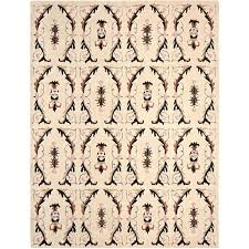Dele el gustazo a sus pies de pisar nuestras mullidas alfombras para baño y ducha. Medieval Faces Carpet By Gan Rugs