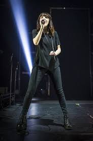 Live Review Chvrches At Paramount Theatre 10 14 15 Lauren Mayberry Paramount Theater Music Pictures