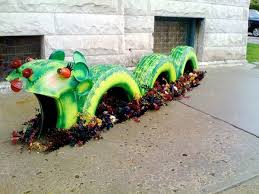 Recycling Grun Tier Kinder Mobel Aus Autoreifen Autoreifen Gebrauchte Reifen Alte Reifen Wiederverwenden Autoreifen Garten