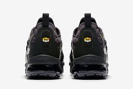 Nike Vapormax Plus Goes Neon Sneaker Freaker