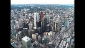 Not only that, the view from the restaurant is very intriguing, visitors can dine while looking view canada from the. Hd Amazing Views Of Toronto From Top Cn Tower Skypod Indoor Lookout Level La Tour Cn Youtube