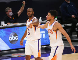 The campaign, called 'born to assist' to reflect paul's standout passing quality. Chris Paul Handles Much Than Just Playing Point Guard For Phoenix Suns