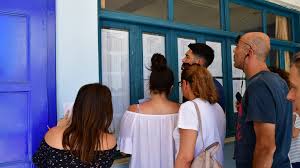 Ανακοίνωση της υπηρεσίας εκπαιδευτικής ψυχολογίας του υπουργείου παιδείας για την παροχή ψυχολογικής υποστήριξης σε άτομα που έχουν πληγεί από την πυρκαγιά. F40cnlzyfti0km