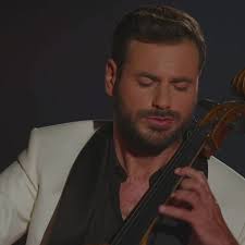 As you know, I love to play all kinds of music… but those romantic ballads  will always have a special place in my heart ❤️  https://m.youtube.com/watch?v=6XFi7yCKg50