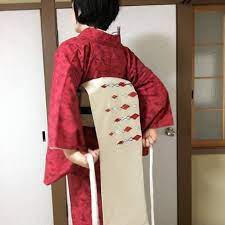 着付け裏技動画 短くて柄が出ない名古屋帯の柄位置を 確実に合わせる結び方 きものすなお 着物 浴衣の着付けのコツ 着物の知識 着物 結び方 着物コーディネート