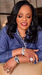 Enjoying the @dr.carolynne Phillips Foundation 59 Finish-line with  @williammurphyiii and @iamdaniellemurphy the surprise was priceless. 💕