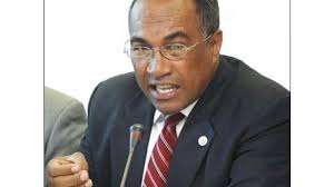 Prisiones dirá próxima semana qué pasó con custodias de Medina Abud