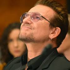 Bono Vox é incluído na lista de Mulheres do Ano da Glamour