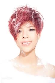 Mo Yan Lin (莫艳琳)