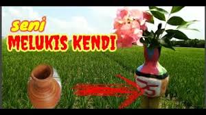 Sedangkan warnanya merupakan paduan dari warna gelap dan terang yang menandakan seperti ada tambalan pada motif itu sendiri. Melukis Di Kendi Keterampilan Mewarnai Kendi Tema Kemerdekaan Cat Air Paint The Jug Youtube