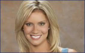 Bettina Bell's Instagram, Twitter & Facebook