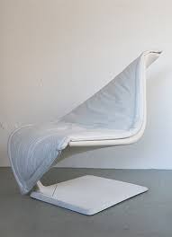 Impressive chair and very comfortable. Flying Carpet Sessel Designbutik