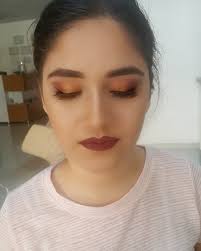 Elif Aslan Makeup Artist