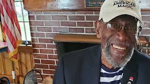 Captain William Pinkney death: Record-breaking sailor Captain Bill dies at  87