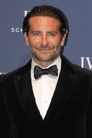 Bradley Cooper Wrote Essay About Dating Best Friend