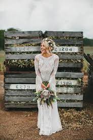 My wedding is in october so i would like them to wear a long dress. Gallery Bohemian Lace Wedding Dress And Protea Wedding Bouquet Deer Pearl Flowers
