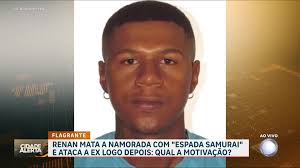 Homem mata companheira com ‘espada samurai’ e tenta fazer o mesmo com  ex-namorada