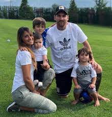 Messi's modern pad overlooks the beautiful catalan hills and the mediterranean coast, with lots of open terraces and large panoramic windows to enjoy the views. Why Can T Planes Fly Over Messi S House