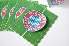 Bettys Crafts Bayern Munchen Geburtstagseinladung Einladungskarten Kindergeburtstag Geburtstagseinladungen Kindergeburtstag Fussball