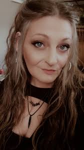 My cat Mimsy casually cosplaying Ivy.