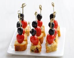 Cake Sale Et Brochettes De Tomates Cerises Olive Recette En 2020 Tomates Cerises Brochette Aperitif