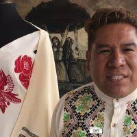 Michoacán Diseñador Purépecha Llevará Magia Artesanal De Janitzio A Mundo  De La Moda