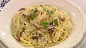 Make An Italian Easter Feast With Lidia S Perfect Pasta Carbonara Recipe Spaghetti Carbonara Perfect Pasta Carbonara