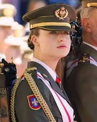 Butiful eye very butiful lips