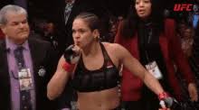 The best gifs of nunes on the gifer website. Amanda Nunes Gifs Tenor