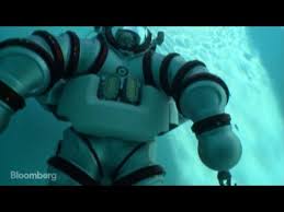Diving equipment & supply company (desco) is your top source for commercial and deep sea diving equipment. This 600k Submarine Suit Lets You Dive 1000 Feet Youtube