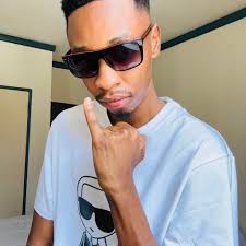 New Merch. Album Cover T- Shirt and Tracklist Poster. I'm signing for the  posters for the next 48 hours! #ItWasGoodUntilItWasnt kehlani.com/store