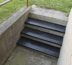 Beige step cover steps take a lot of traffic on a daily basis steps take a lot of traffic on a daily basis and their appearance can suffer from it. Outdoor Recycled Rubber Stair Tread Exterior Stair Treads Mats Inc