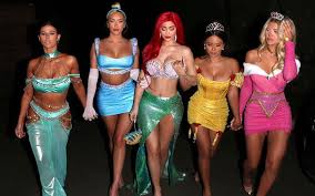Everyday low prices, pick up discount on eligible items and free shipping on all orders over $35. 39 Hottest College Halloween Costumes 2021 Ideas For Girls
